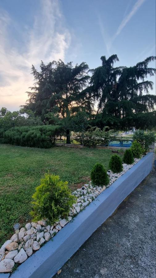 Guest House Jasmin Rovinj Exterior foto
